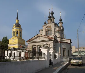 Нижняя Красносельская улица 12 c1, Ограда церкви Покрова