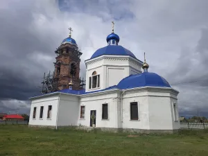 Казанская церковь (Дмитриево-Помряскино)