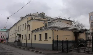 Последний переулок 28 с1