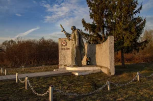Памятник воинам, погибшим в Великой Отечественной войне (Большие Заломы)