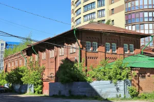 Здание цистерн со складом (Омск)