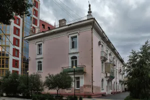 Жилой дом (Омск)