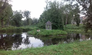 Парк с каскадным прудом (Красная Новь)
