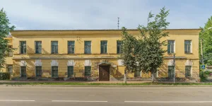 Здание городского училища (Старая Русса)