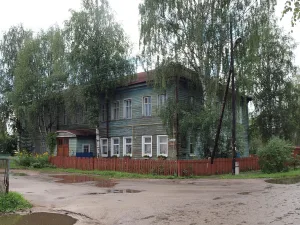 Здание гимназии (Яренск)