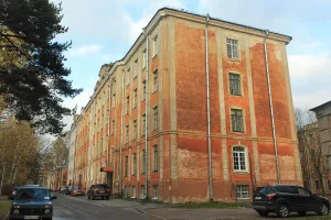 Корпус 33