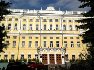 Здание Ксенинской гимназии (Казань)