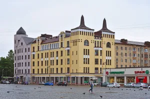 Проспект Суворова 25