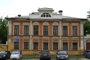 Улица Максима Горького 34, Городская усадьба купца Е. А. Деласье
