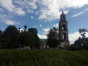 Ансамбль церкви Петра и Павла (Петропавловское)