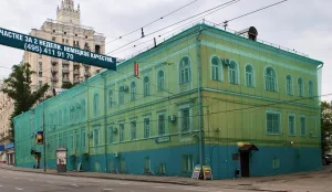 Каланчёвская улица 11 c1, Здание гостиницы «Петербург»