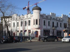Улица Муравьёва-Амурского 5, Доходный дом Такеучи