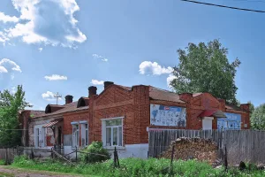 Жилой дом для железнодорожников