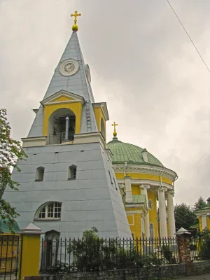 Церковь с колокольней («Кулич и Пасха»)