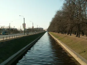 Лебяжья канавка
