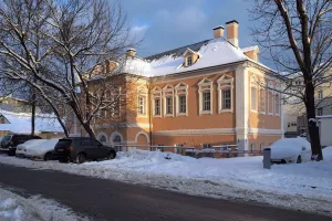 Главный дом с палатами городской усадьбы А.И. Онучина – Д.Е. Тверитинова – Г.А. Тембоза (Басманный)