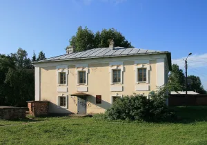 Настоятельский корпус (Великий Новгород)