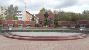 Братская могила советских воинов, погибших в боях с фашистами (Тверь)