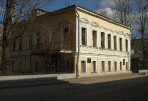 1-й Неопалимовский переулок 4