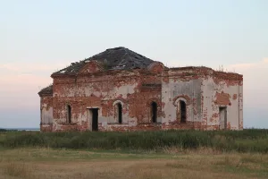 Никольская церковь (Семискуль)