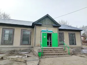 Здание магазина по улице Специалистов 3