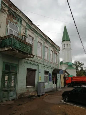 Лавка с жилым надстроем П.Я. Лазарева (Оренбург)