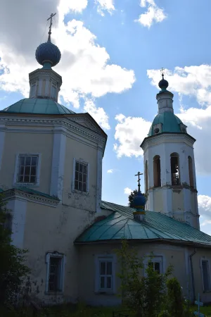 Церковь Параскевы Пятницы с приделом Николая Чудотворца (Большое Село)