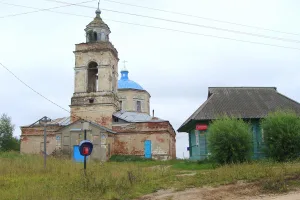 Церковь Всех Скорбящих с интерьером (Сельцы)