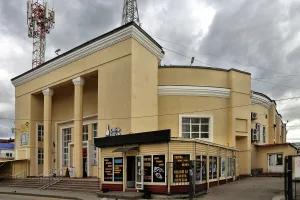 Кинотеатр «Октябрь» (Омск)