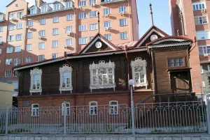 Особняк на Красноярской улице, 3