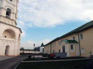 Трапезная (Луговой)