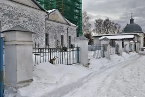 Ограда с воротами (Покров)
