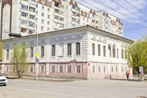 Троицкое мужское училище (Курган)