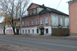 Жилой дом (Осташков)