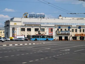 Торговые ряды Гусятникова (Таганский)