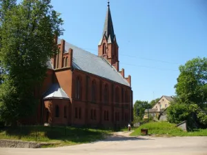 Кирха Лазденена (Петропавловская церковь)