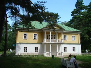Главный дом (Львовка)