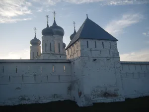 Восточная башня (Макарьево)