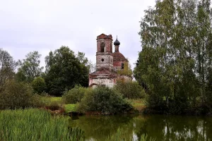 Успенская церковь с колокольней (Церковново)