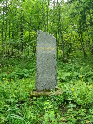 Могила плакальщицы М.А. Платтонен (Суйстамо)