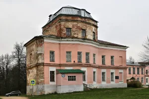 Флигель западный (Смоленское)