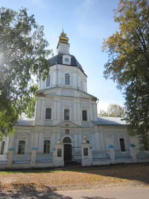 Церковь Введения во храм Пресвятой Богородицы с иконостасом (Дмитров)