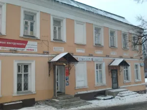 Жилой дом и торговая лавка купца Коровина (Голышев, пекарня Зыбина) (Подольск)