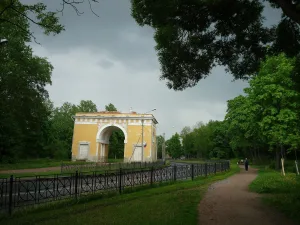 Городские ворота (Ломоносов)