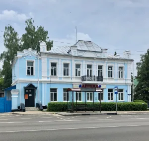 Здание аптеки (Задонск)