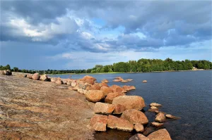 Гвардейский (остров)