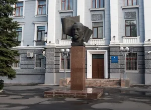 Памятный знак Ф.Э. Дзержинскому
