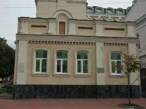 Дом, в котором в 1951-1952 гг. жил композитор, военный дирижер, автор вальса «На сопках Маньчжурии» Илья Александрович Шатров (Тамбов)