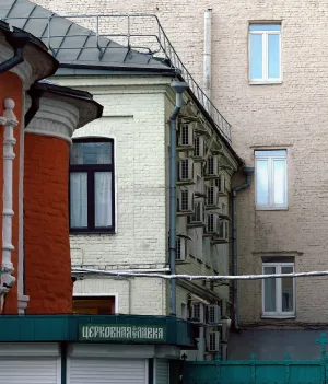 Дом причта церкви Николая Чудотворца в Клённиках (Басманный)