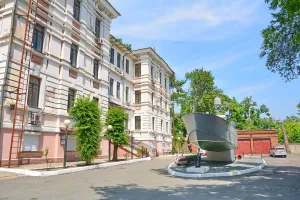 Памятник морякам-катерникам 1-й Краснознаменной бригады Тихоокеанского флота, погибшим в годы Великой Отечественной войны 1941-1945 гг. (Владивосток)